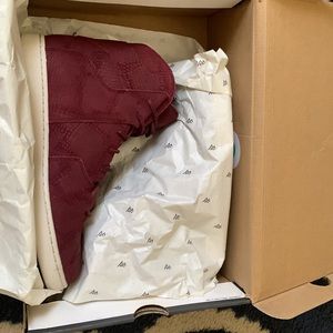 NIB Jordan Westbrook 0.2 Marion snakeskin print high top sneakers